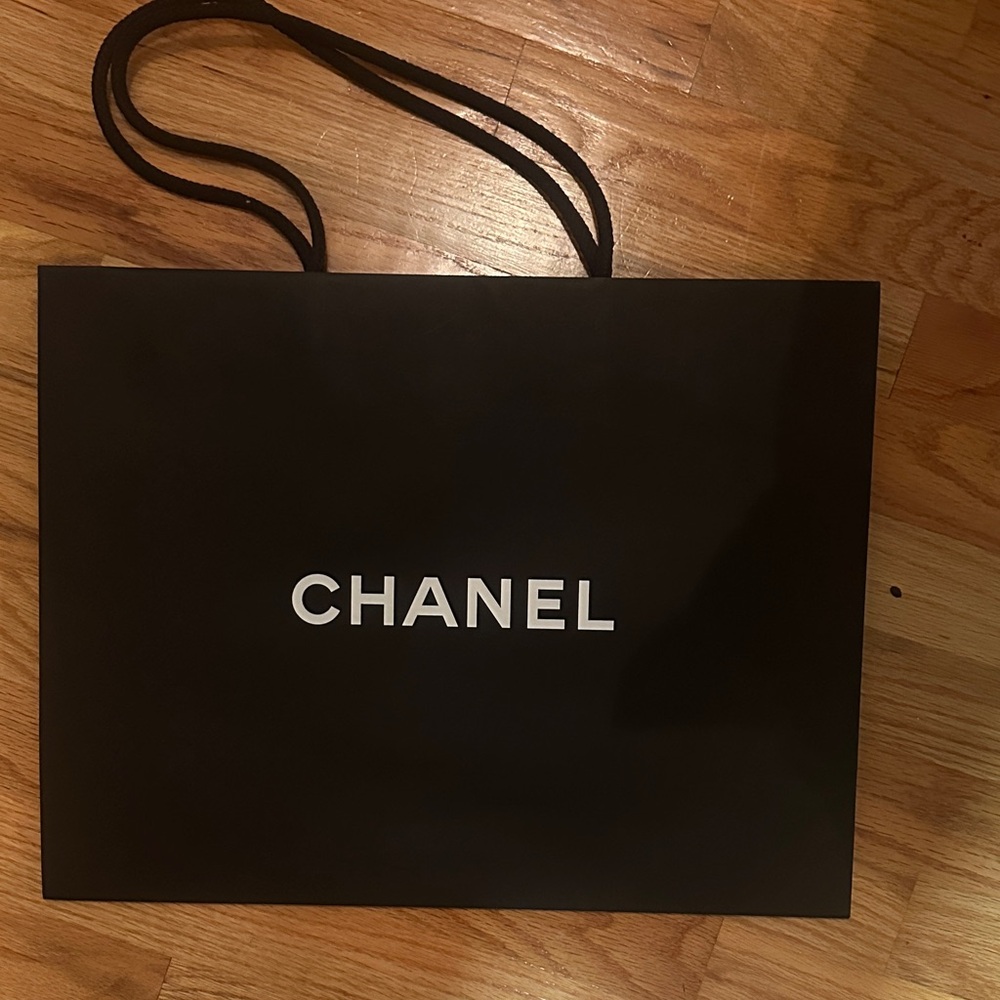 Black and white Chanel logo shopping Bag